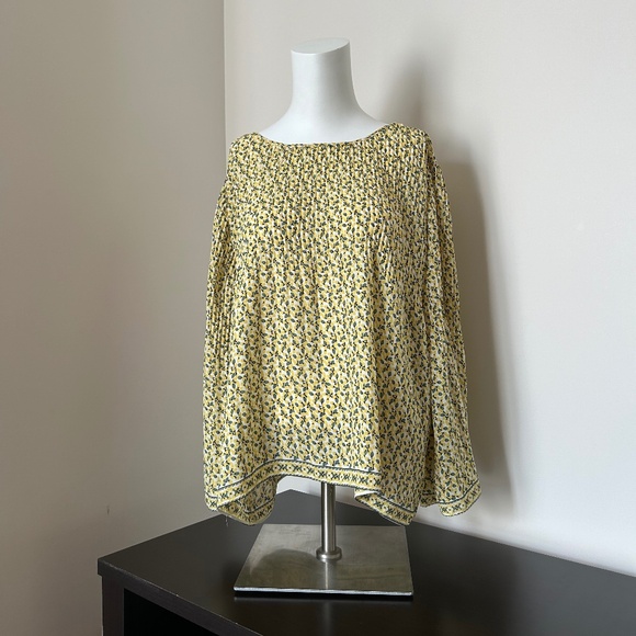 Max Studio ⎮ Lemon print blouse - Picture 2 of 8
